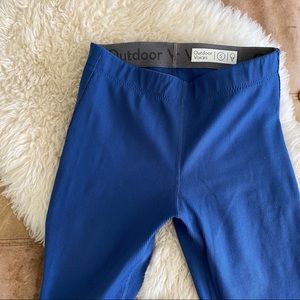 Outdoor Voices Textured Blue Leggings